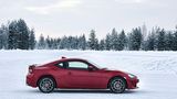 Der Toyota GT86 ist 4,24 Meter lang,...