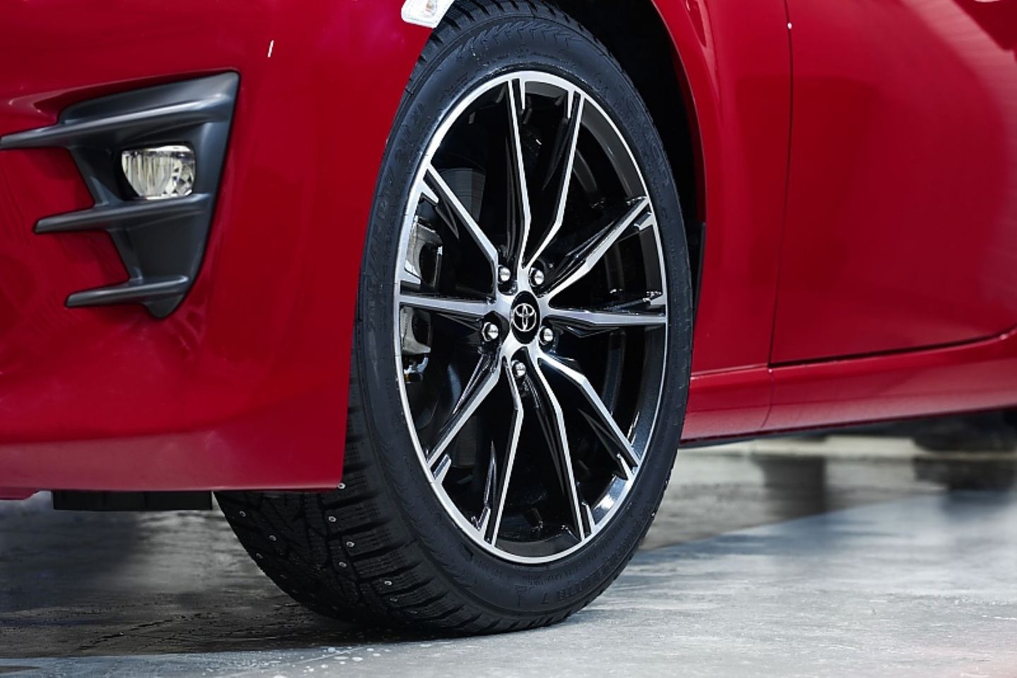 Bis zu 17 Zoll groß sind die Reifen des Toyota GT86.
