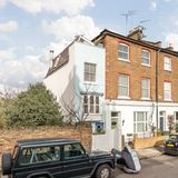 Das Haus ist sehr schmal, besitzt aber eine normale Tiefe.  Dexters: Angebot Kilmarsh Road, Hammersmith