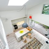 Blick auf den Essbereich.  https://arcgency.com/