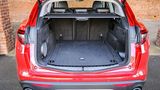 Alfa Romeo Stelvio Q4 - der Laderaum schluckt 525 Liter