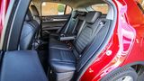 Alfa Romeo Stelvio Q4 - hinten gibt es ein solides Platzangebot