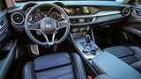 Das Cockpit des Alfa Romeo Stelvio Q4
