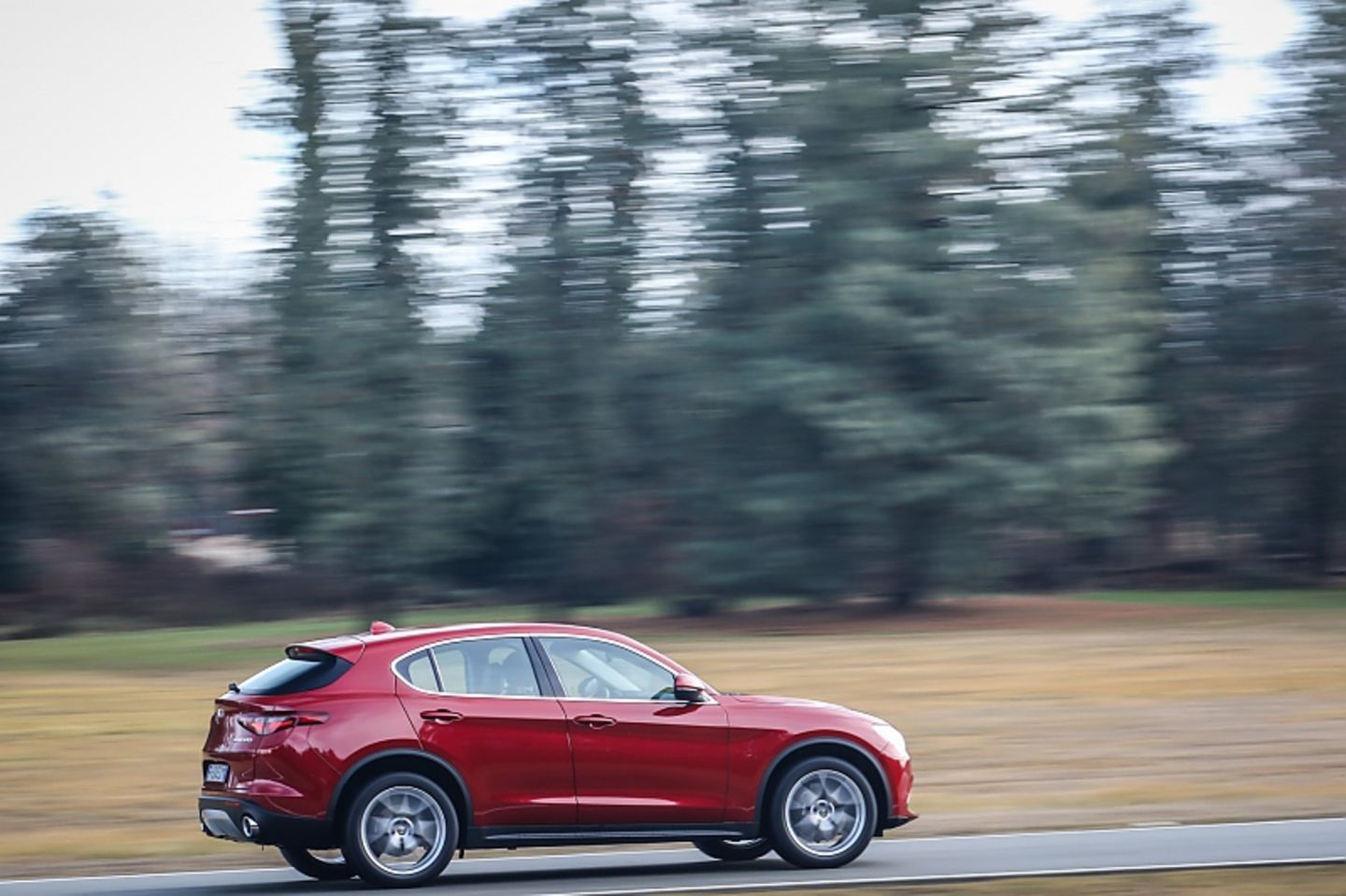 4,69 Meter lang - der Alfa Romeo Stelvio Q4