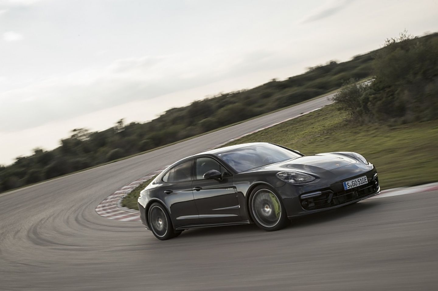 Porsche Panamera Turbo S E-Hybrid