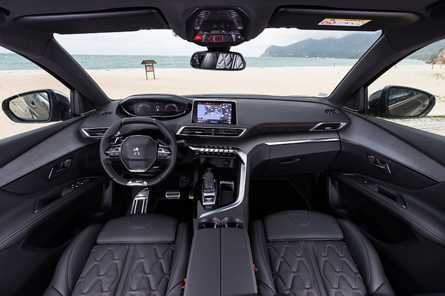 Peugeot 5008 2.0 HDI - gute Übersicht nach vorn