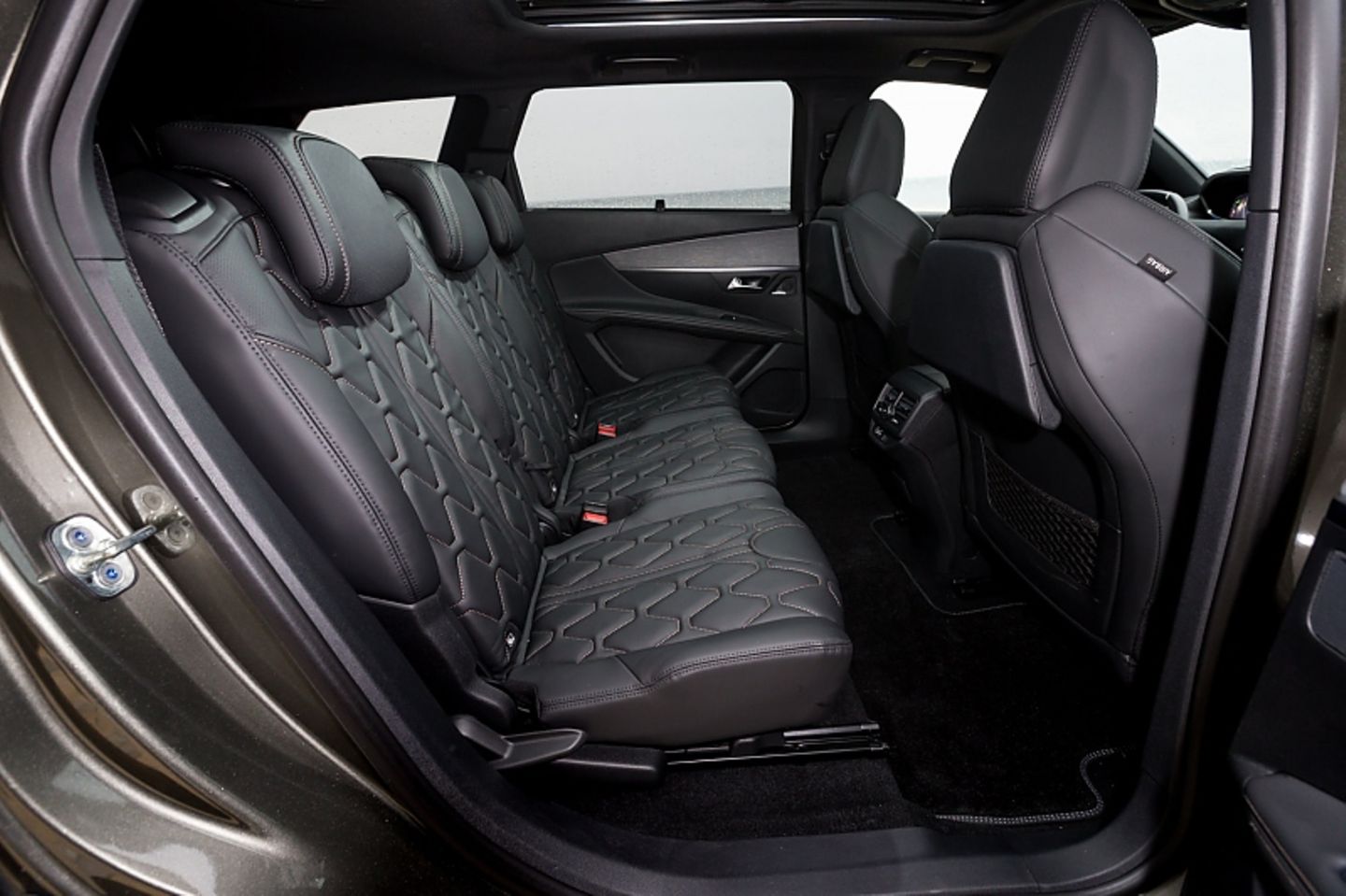 Peugeot 5008 2.0 HDI - auch hinten lässt es sich bequem sitzen