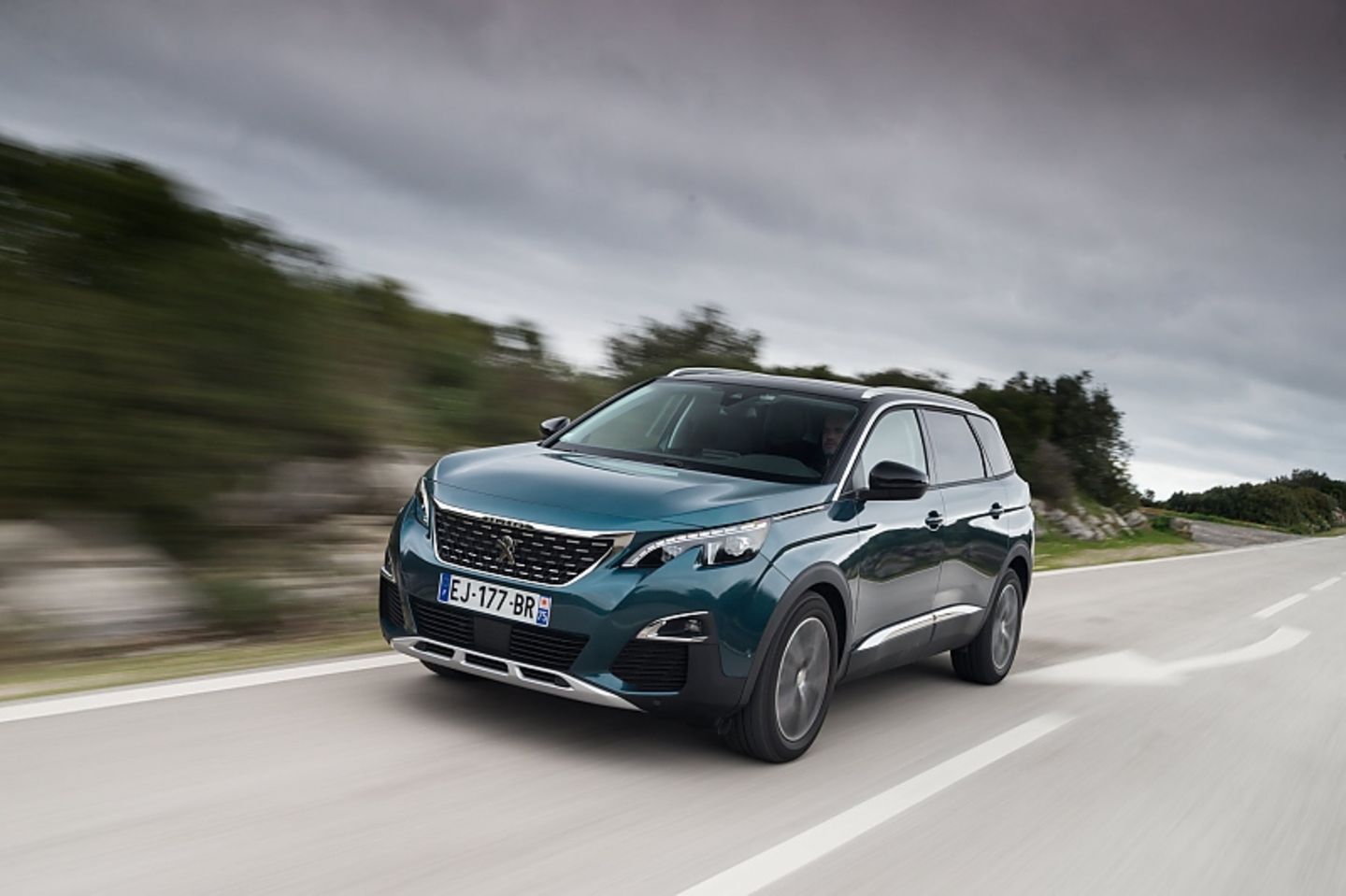Peugeot 5008 2.0 HDI - der Normverbrauch liegt bei 4,6 bis 4,8 Litern Diesel