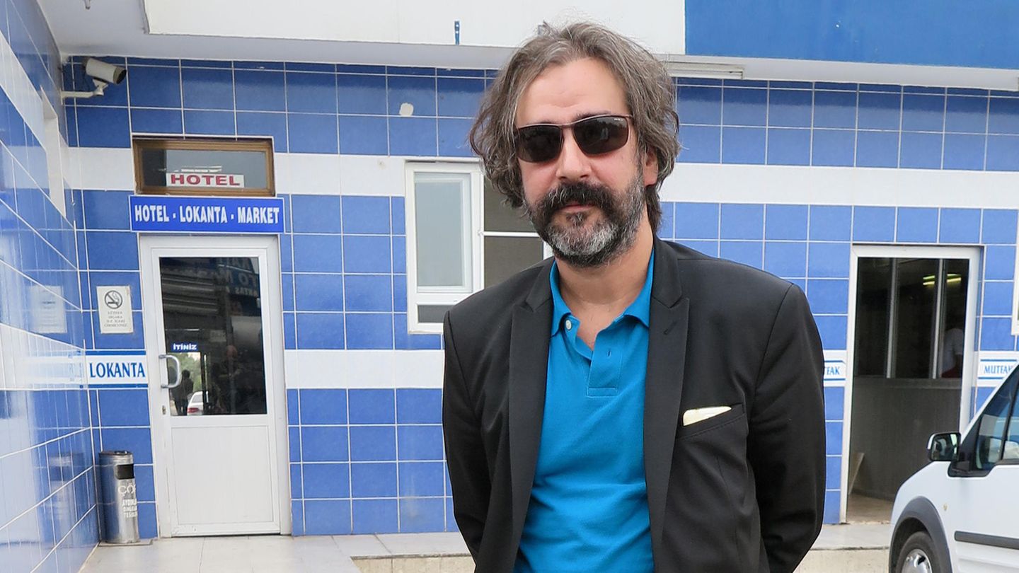 Deniz Yücel