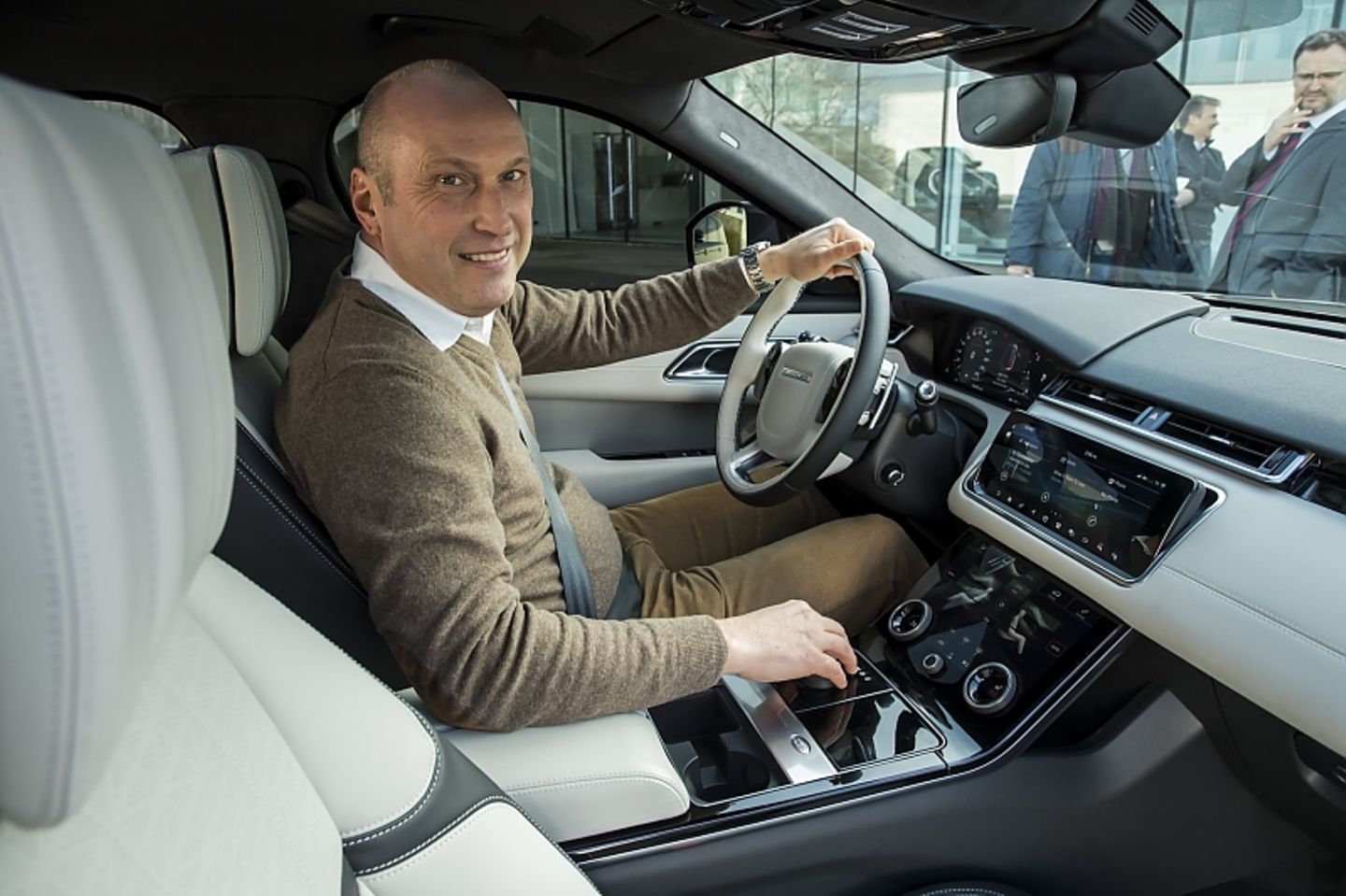 Erste Sitzprobe: Der Range Rover Velar überzeugt