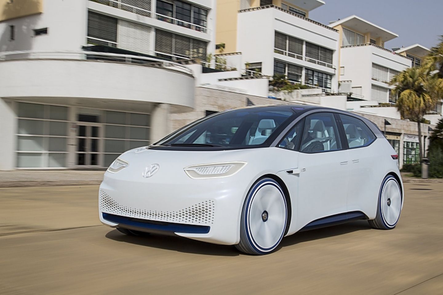 VW I.D. Prototyp - mit 125 kW / 170 PS