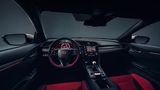 Das Cockpit entspricht fast dem des Normalo-Civic