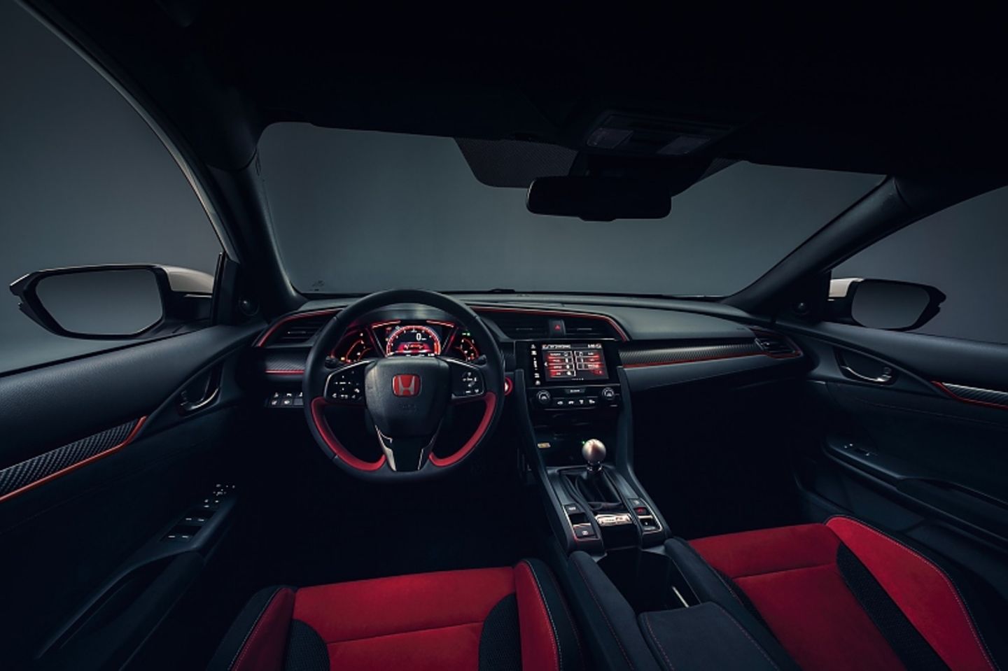 Das Cockpit entspricht fast dem des Normalo-Civic