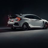 Der Fahrer sitzt fünf Zentimeter tiefer