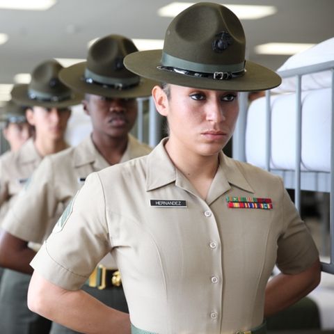 Der Skandal wirft die Bemühungen der USA zurück, Frauen gleichberechtigt in der Truppe zu beschäftigen. 