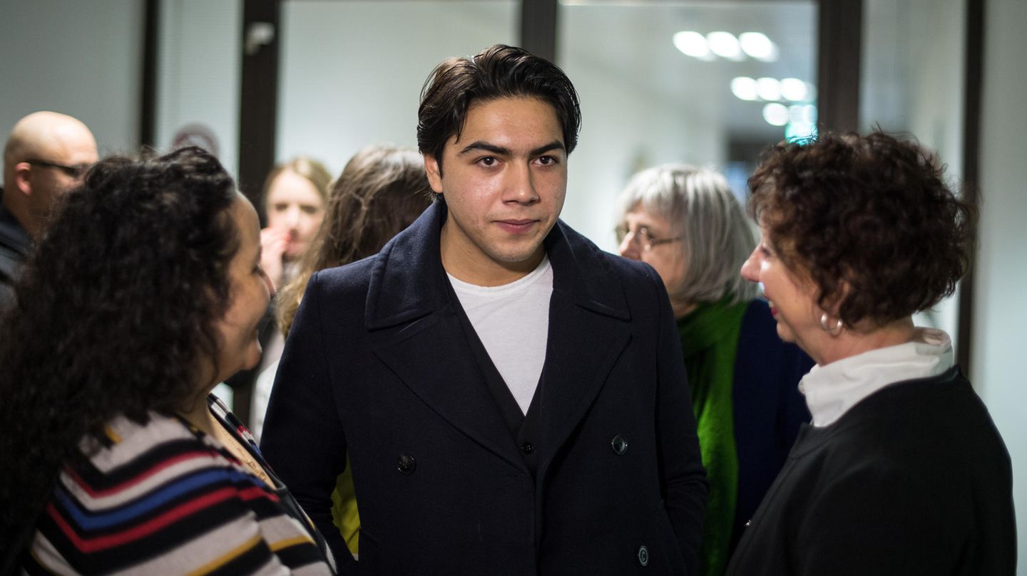 Nenad Mihailovic im Gerichtsgebäude
