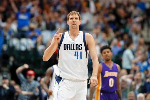 Gegen die Los Angeles Lakers knackte Dirk Nowitzki eine neue Rekordmarke