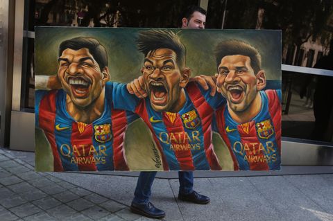 Luis Suarez, Neymar und Lionel Messi vom FC Barcelona auf einem Cartoon - Schaffen sie einen Champions-League-Rekord?