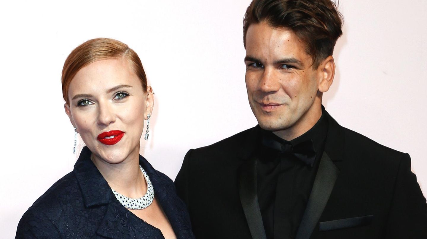Scarlett Johansson, Romain Dauriac