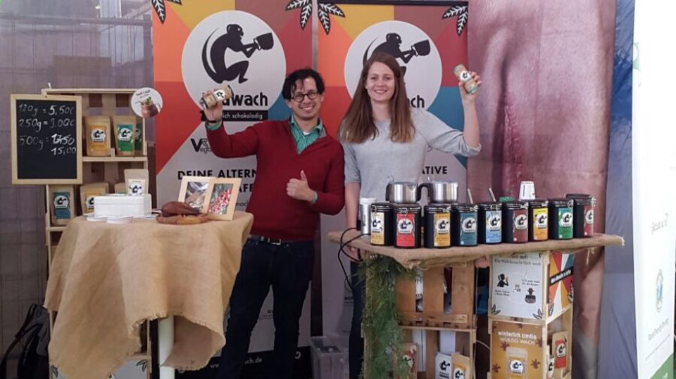 Das Team von Koawach Das Koawach-Team präsentiert seine Produkte am Stand.