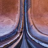 Eisenbahn inmitten der Wüste.