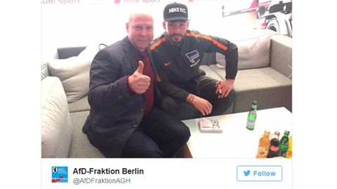 Hertha BSC hat der AfD im Streit um das Twitter-Foto mit Marvin Plattenhardt ein Ultimatum gesetzt