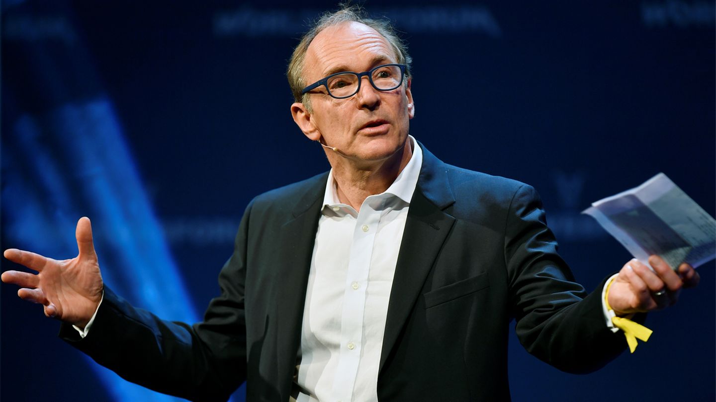 Tim Berners-Lee hat das World Wide Web erfunden - und hat am heutigen Internet einiges auszusetzen.