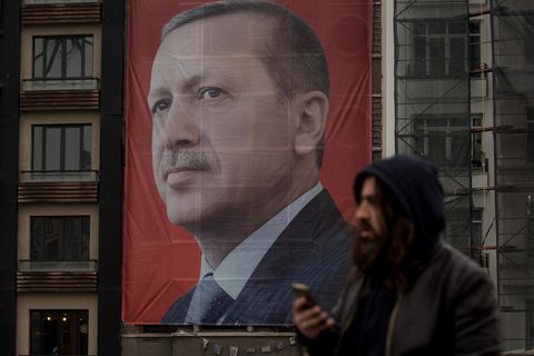 Der türkische Staatspräsident Recep Tayyip Erdogan teilt weiter verbal scharf aus