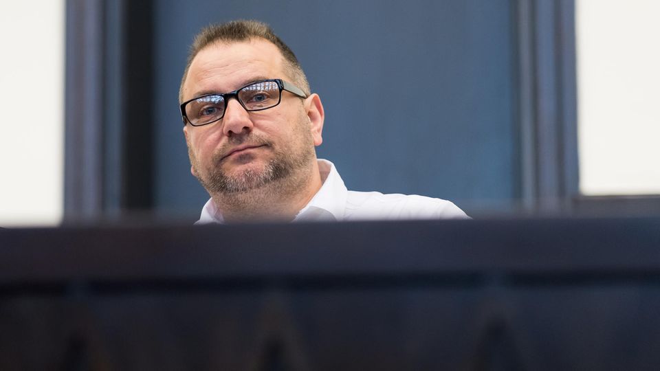 Wilfried W. im Höxter-Prozess: Neue Anschuldigung gegen Angelika W.