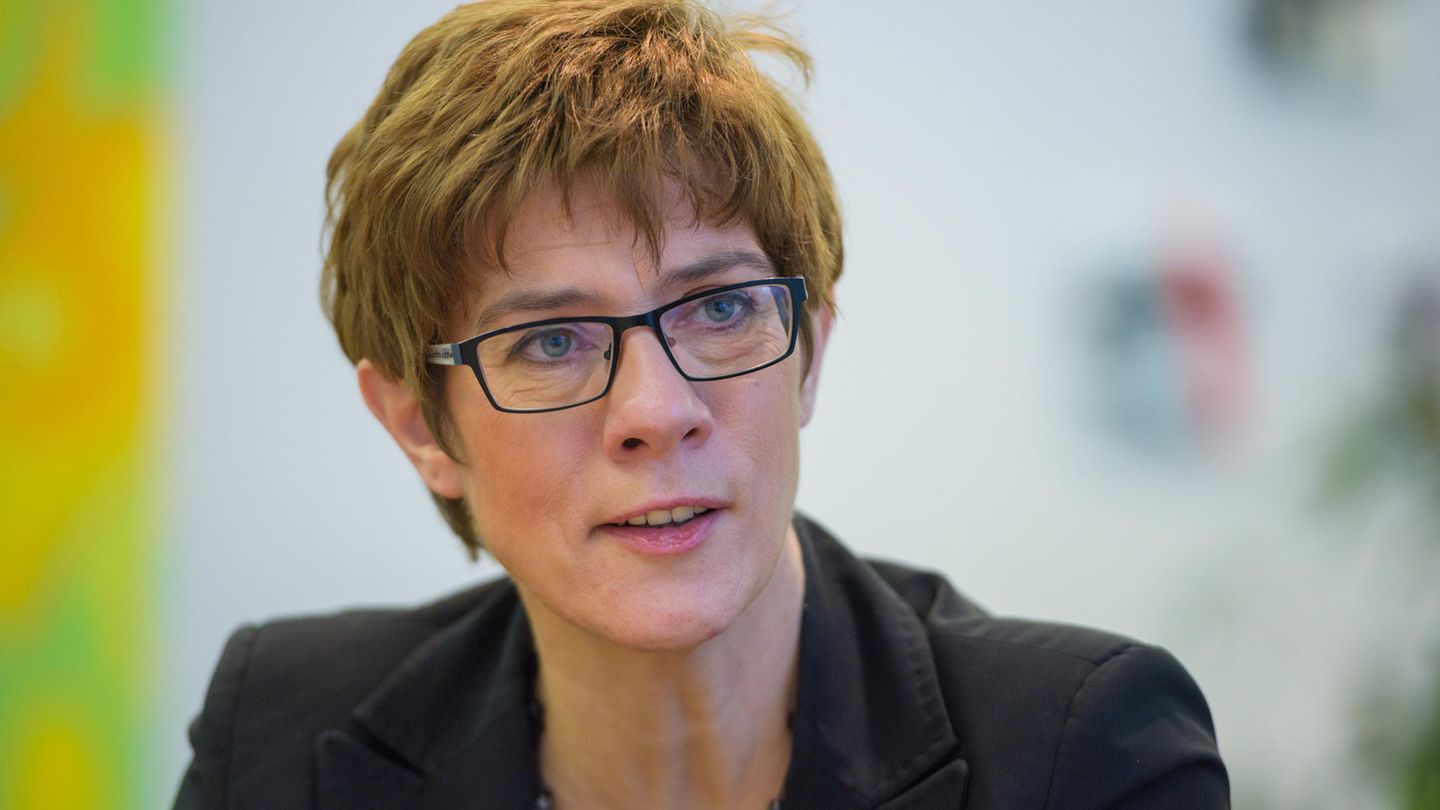 Die saarländische Ministerpräsidentin Annegret Kramp-Karrenbauer