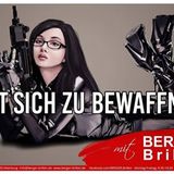 Dieser Optiker hat seinem Model zwar etwas angezogen, aber leider auch eine Maschinenpistole in die Hand gedrückt. Der Werberat urteilte, insbesondere vor dem Hintergrund der aktuellen gesellschaftspolitischen Debatten und Entwicklungen mit Blick auf die Flüchtlingsthematik sei ein derart offensiver Gewaltappell gesellschaftlich nicht akzeptabel.