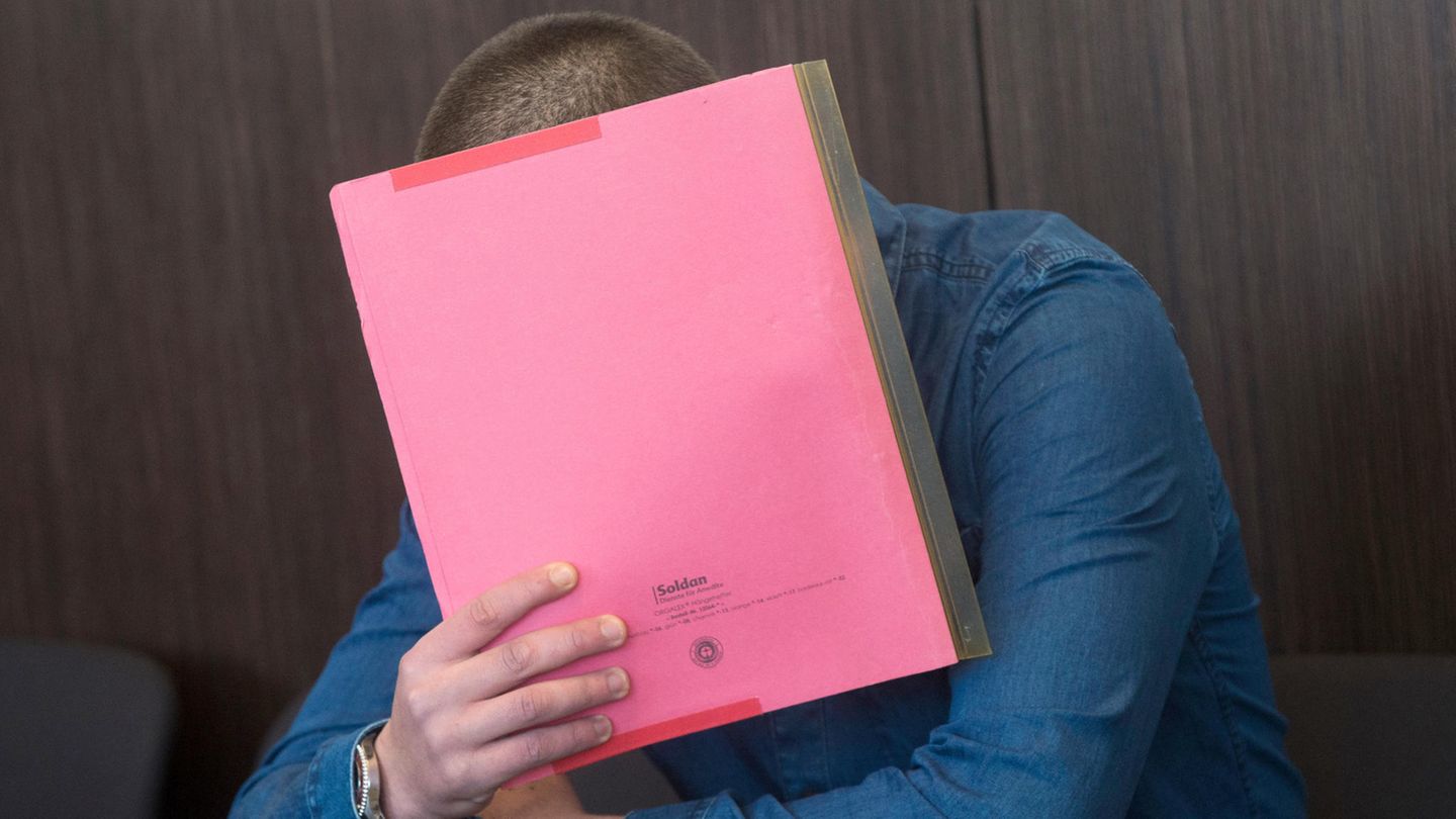 Souhayl M. ist wegen Vergewaltigung einer 90-Jährigen angeklagt