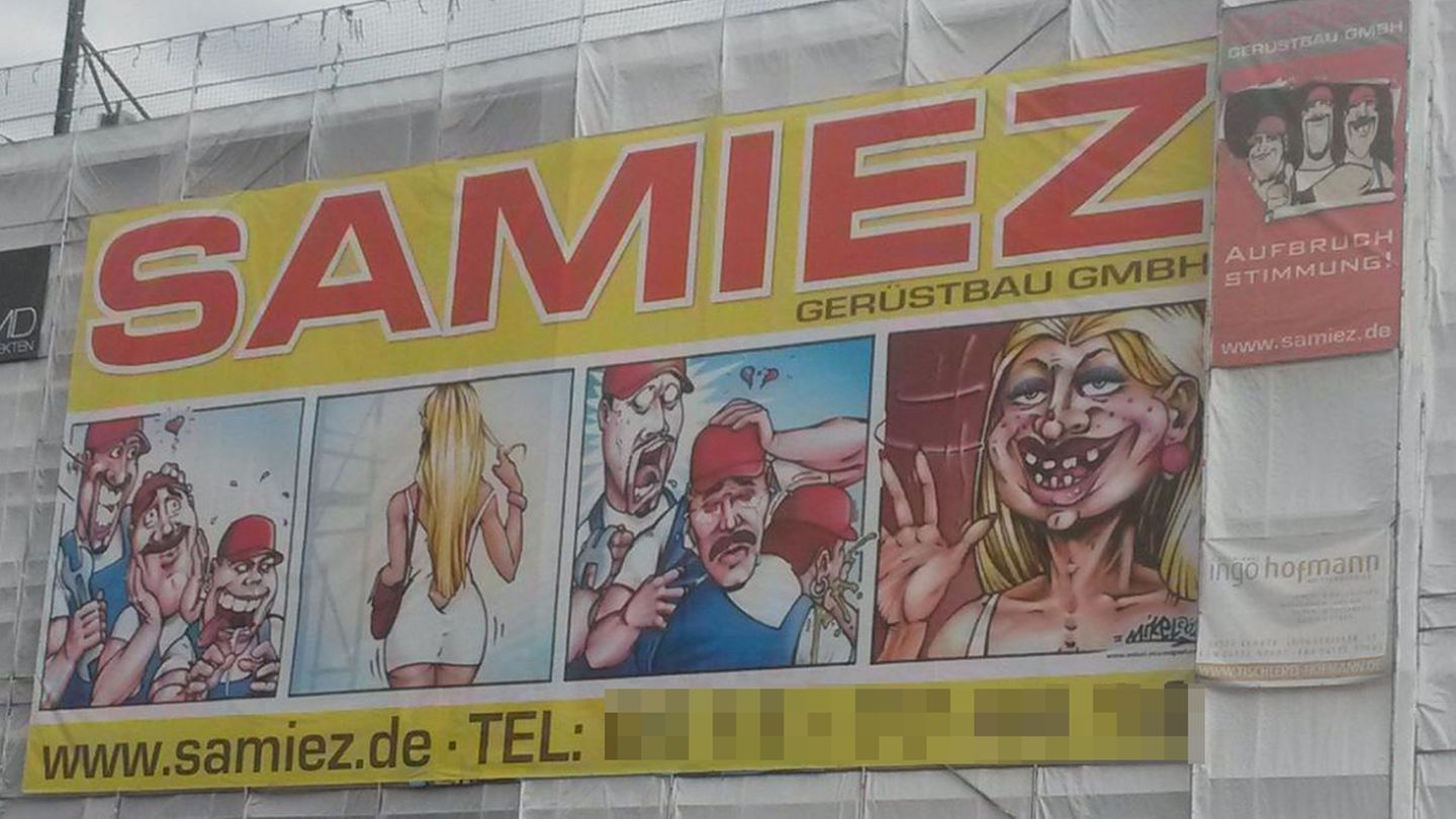 Mit einem zweifelhaften Comic-Strip"verschönerte" ein Gerüstbauer seine Baustelle. Der Herrenwitz ging dem Werberat zu weit, er sprach eine Rüge aus.