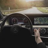 Die Hardware und Sensorik sind identisch zur aktuelle E-Klasse