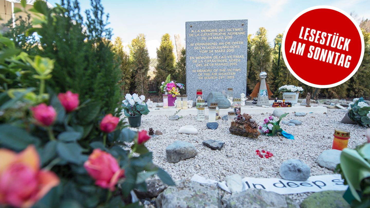 Ein Gedenkstein nahe Le Vernet erinnert an die Opfer des Germanwings-Absturzes