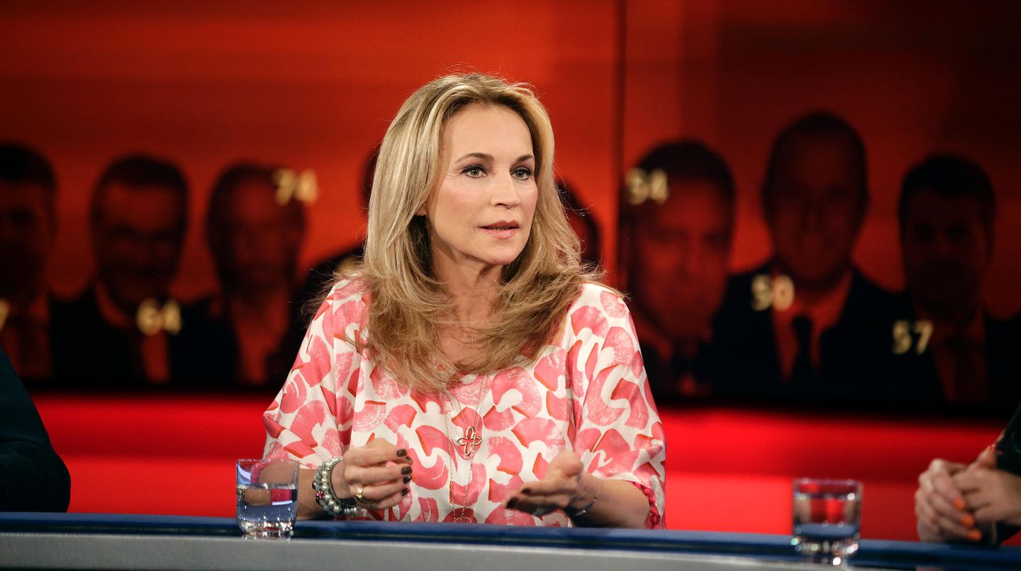 War zu Gast bei "Hart aber fair": Caroline Beil (50) sprach über ihre späte Schwangerschaft