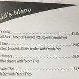 Speisekarte für Kinder: "Ich weiß es nicht", "Es ist mir egal", "Ich habe keinen Hunger", "Ich möchte das nicht". Das perfekte Menü für wählerische Kinder.