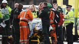 Polizei und Rettungskräfte sind mit einem Großaufgebot vor Ort.