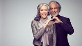 Die 75-jährige Rebecca Mir und der 86 Jahre alte Massimo Sinató sind in dieser Projektion 2067 noch immer ein glückliches Paar.