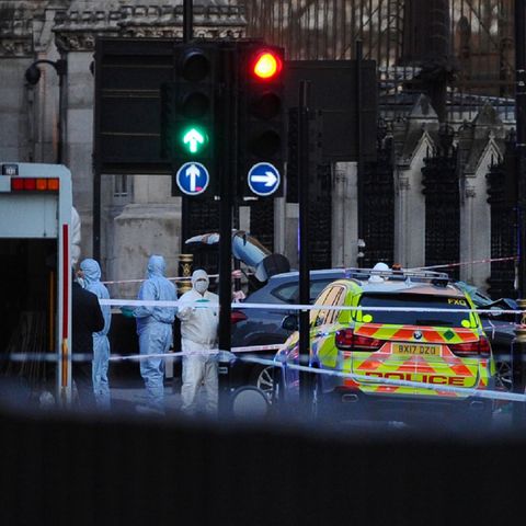 London: Forensiker sichern den Tatort