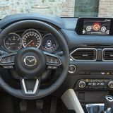Mazda CX-5 2017 mit zentralem Navigationsbildschirm