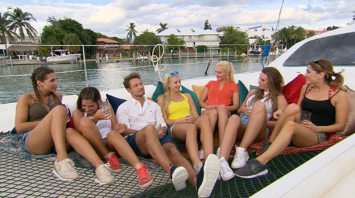 Der Bachelor Sebastian Pannek und Clea-Lacy Der Bachelor Sebastian Pannek und Clea-Lacy