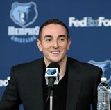 Robert Pera  Der 39-Jährige ist Gründer und Chef der Firma Ubiquity Networks, die Wlan-Router und ähnliche Produkte herstellt. Er besitzt das Basketballteam Memphis Grizzlies, sein Vermögen wird auf drei Milliarden Dollar geschätzt.