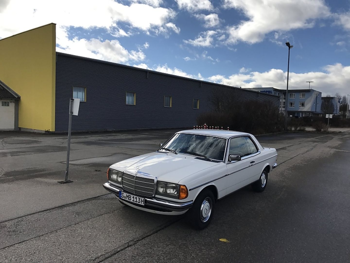 Mercedes 230 C - Baureihe C 123