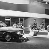 Weltpremiere Mercedes C 123 auf dem Genfer Salon 1977