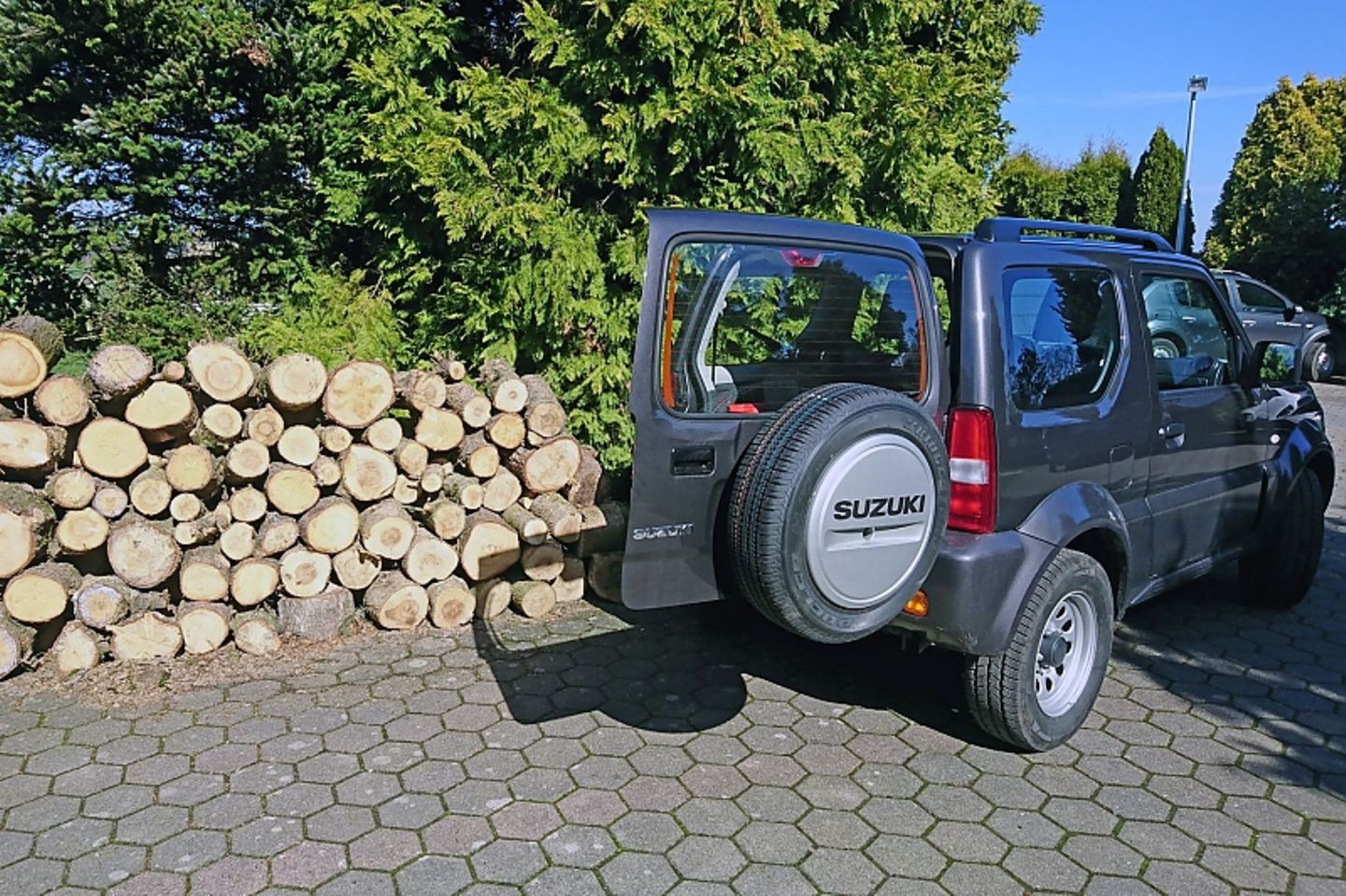 Nur zum Transport bietet sich sein kleiner Innenraum nicht wirklich an.