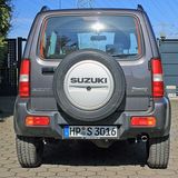 9,8 Meter beträgt sein Wendekreis.