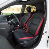 Der Einstzieg in den Kia Picanto ist relativ bequem - es sei denn, man hat lange Beine