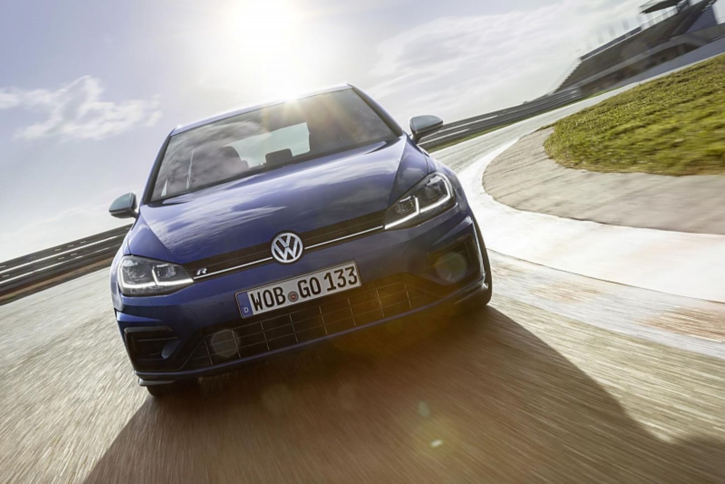 Volkswagen Golf R