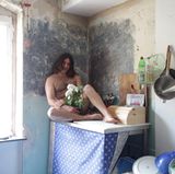 Fotobuch via Crowdfunding: Ursprünglich war die Idee, 365 Bilder in einem Jahr zu machen. Jeden Tag sollte die Kamera weitergegeben werden. Doch dann wollten die Macher noch nicht aufhören - das Interesse war immer noch groß.